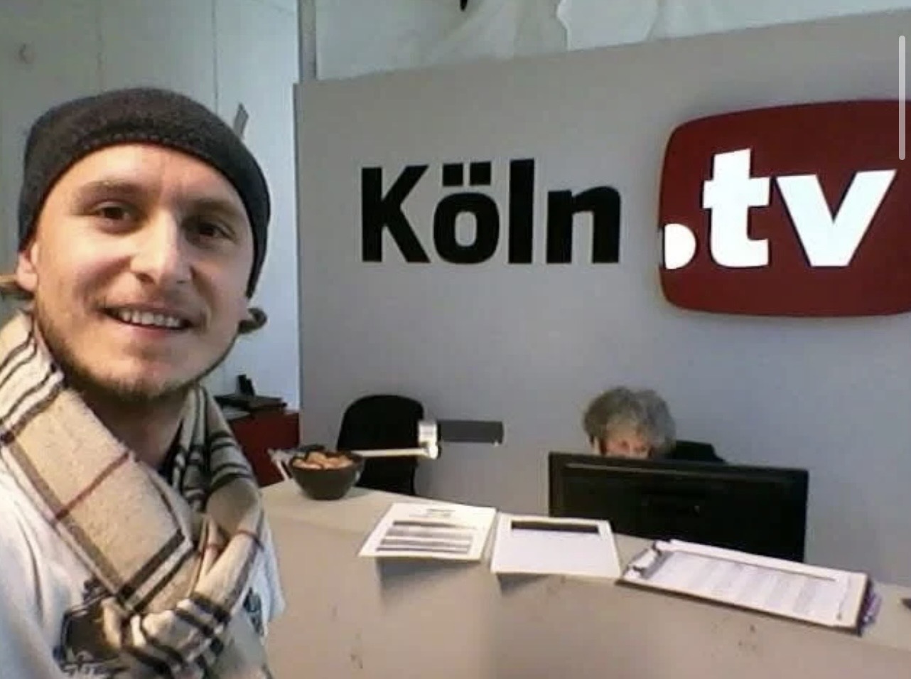 Romeo in the Köln.tv studio